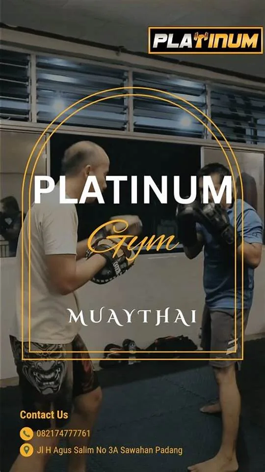 Sesi Muaythai Platinum Gym Padang